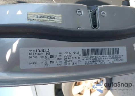 2016 Jeep Compass Latitude из США, поврежденный, VIN 1C4NJDEB0GD782744